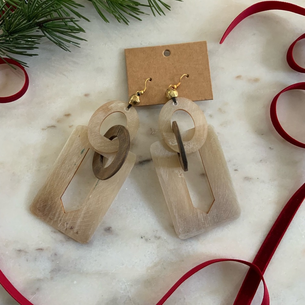 Statement Earrings - image 4